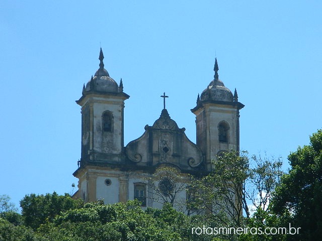 vista-igreja-sao-francisco-de-paula-ouro-preto